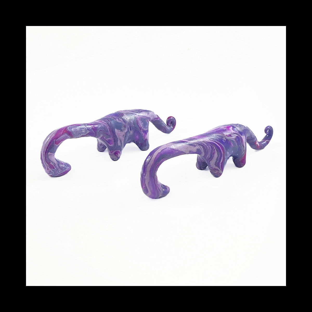 1g 7mm Purple Swirl Dinosaur Handmade Clay Gauges
