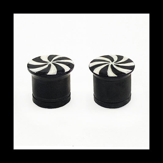 00g 10mm Black and White Swirl Hand Painted Clay Plug Gauge Earrings