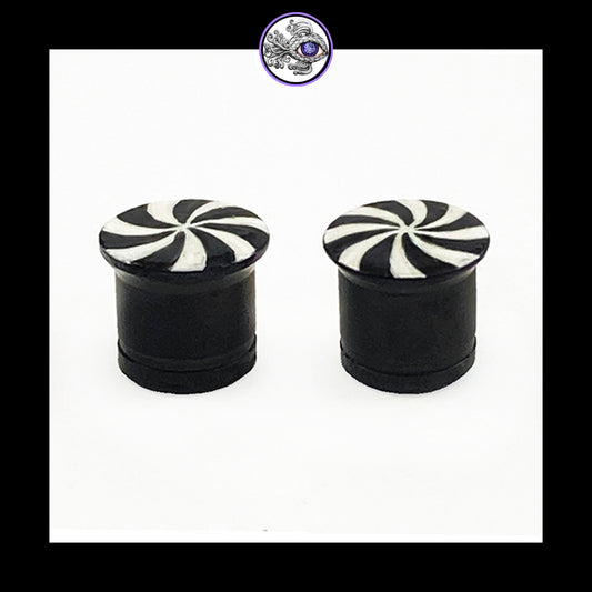 Plugs - 00g 10mm Black & White Swirl - Hand Painted Clay Gauge Earrings in Steel