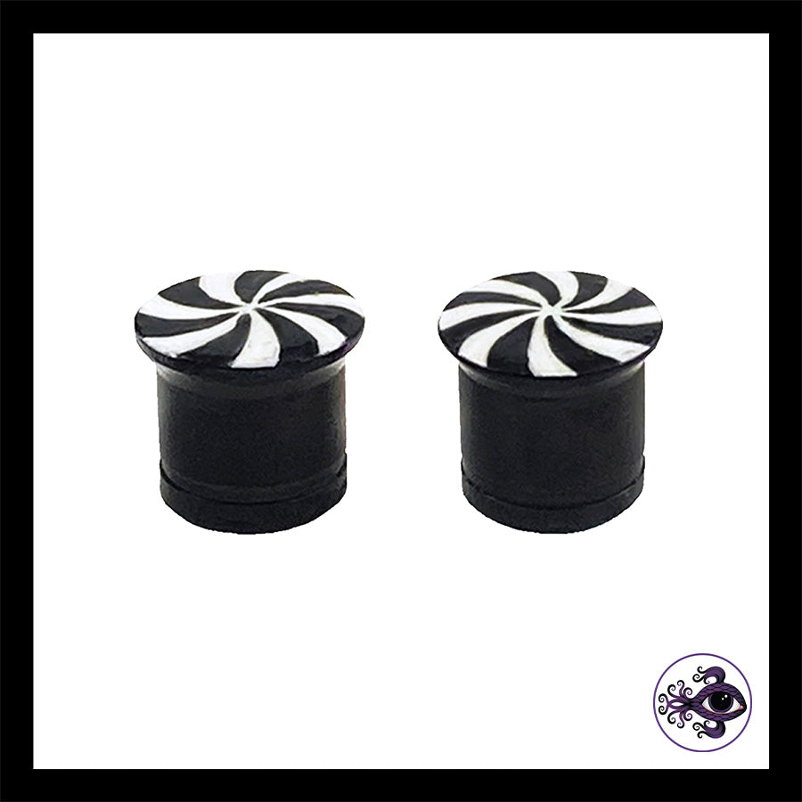 Plugs - 00g 10mm Black & White Swirl - Hand Painted Clay Gauge Earrings in Steel