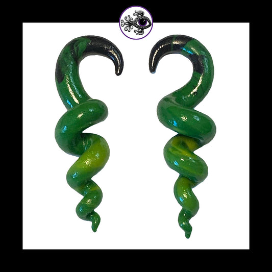 Spiral - Corkscrew - 4g 5mm Green & Black - Handmade Clay Gauge Earrings